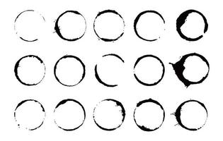set di anelli per macchie di caffè. illustrazione vettoriale. vettore