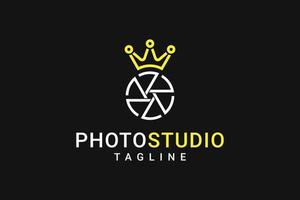 re fotografia studio logo design vettoriale, monogramma, semplice ed elegante stile moderno vettore