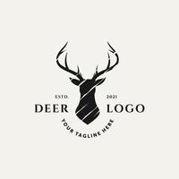 disegno dell'illustrazione di vettore del modello di logo dell'annata della testa di cervo. concetto di logo classico del cacciatore