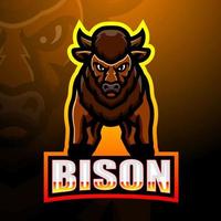 design del logo esport della mascotte del bisonte vettore