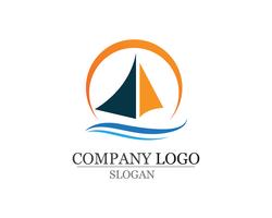 Logo lineare semplice della nave della nave da crociera della nave da crociera dell&#39;oceano vettore