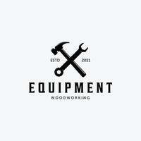 chiave inglese minimalista martello vettore logo, illustrazione vintage del concetto di ingegneria meccanica delle attrezzature degli strumenti