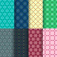 Set di pattern di forme geometriche decorative senza soluzione di continuità vettore
