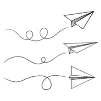 set di icone di aereo di carta doodle. aeroplano di carta disegnato a mano. illustrazione vettoriale. vettore