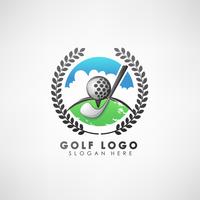 Modello di logo concetto golf con corona di alloro. Etichetta per tornei di golf, organizzazione e country club. Illustrazione vettoriale