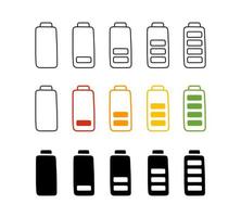 carica della batteria in stile cartone animato, illustrazione vettoriale. icone stabilite disegnate a mano, livello di energia basso e pieno. elementi di colore isolati su sfondo bianco. indicatore ricarica la batteria del cellulare vettore