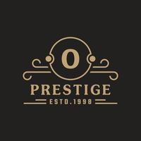 il logo di lusso numero 0 fiorisce linee di ornamento calligrafiche eleganti. segno di affari, identità per ristorante, regalità, boutique, bar, hotel, araldico, gioielli e modello di progettazione del logo di moda vettore