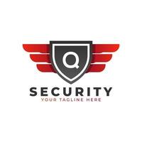 logo di sicurezza. iniziale q con ali e icona scudo. modello di logo vettoriale per auto e automobili