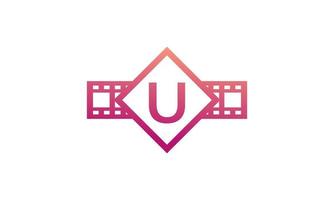 lettera iniziale u quadrato con strisce di bobina pellicola per film film cinema produzione studio logo ispirazione vettore