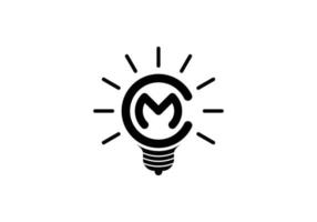 smart idea bulb initial cm mc logo, bulb creative logo. design unico e moderno vettore