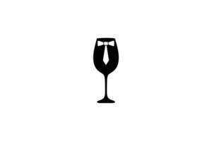 logo del bicchiere di vino. ispirazione del modello di concetto del nastro del papillon del vino vettore