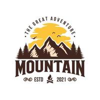 modello di vettore di progettazione di logo di montagne