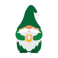 un piccolo nano barbuto con un cappello a scacchi verde tiene in mano un ferro di cavallo. un simbolo di buona fortuna. un piccolo gnomo, un simpatico personaggio dei cartoni animati in stile piatto. illustrazione vettoriale isolata su bianco.