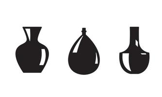 set di vaso nero. silhouette semplicemente forma. elemento interno. vaso per fiori, bibite, vino, olio. Illustrazione vettoriale su sfondo bianco