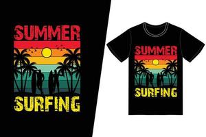 design t-shirt da surf estivo. vettore di design t-shirt estiva. per la stampa di t-shirt e altri usi.