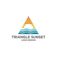 vettore di design del logo del tramonto del triangolo