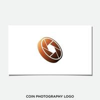 vettore di progettazione del logo di fotografia della moneta