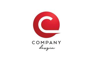 icona rossa del logo della lettera c dell'alfabeto con il disegno del cerchio. modello creativo per azienda e business vettore