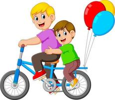 padre con bambino felice in sella a una bicicletta