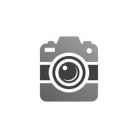 illustrazione vettoriale della fotocamera. buono per l'industria delle icone della fotocamera, della fotografia o della videografia. gradiente semplice con stile di colore grigio