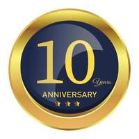 lussuoso design distintivo dell'anniversario di 10 anni con colore sfumato dorato. design distintivo dell'anniversario con una forma a scudo. design distintivo dorato e nero con illustrazione vettoriale nastro.