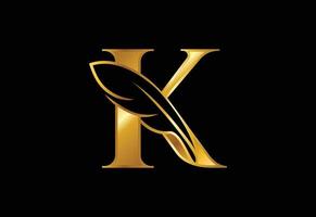alfabeto k iniziale con una piuma. simbolo del segno dell'icona dello studio legale. logo per uno scrittore o editori vettore
