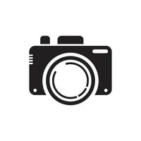 icona della fotocamera, vettore della fotocamera piatta isolato. segno di fotografia istantanea semplice moderno. concetto di internet con foto istantanea. adatto per la progettazione di siti Web, pulsanti Web, app mobili.