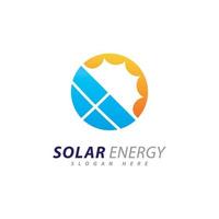 modello di progettazione logo energia solare. logo creativo dell'elettricità elettrica di energia del pannello solare vettore