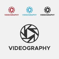 logo della videografia a colori blu e nero. logo di riproduzione multimediale. vettore