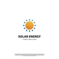 design del logo a energia solare su sfondo isolato, raggio di sole si combina con il concetto di logo del pannello solare vettore