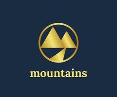 logo di montagna d'oro vettore