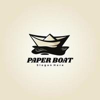 logo disegno vettoriale barca di carta