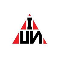 design del logo della lettera triangolo iun con forma triangolare. monogramma di design del logo triangolo iun. modello di logo vettoriale triangolo iun con colore rosso. iun logo triangolare logo semplice, elegante e lussuoso.
