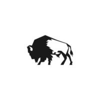design del logo dell'icona del bisonte vettore