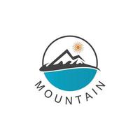 logo icona di montagna vettore